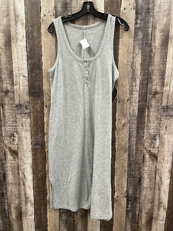 vintage-inspired dressDress Casual Midi By Cme In Grey, Size: L