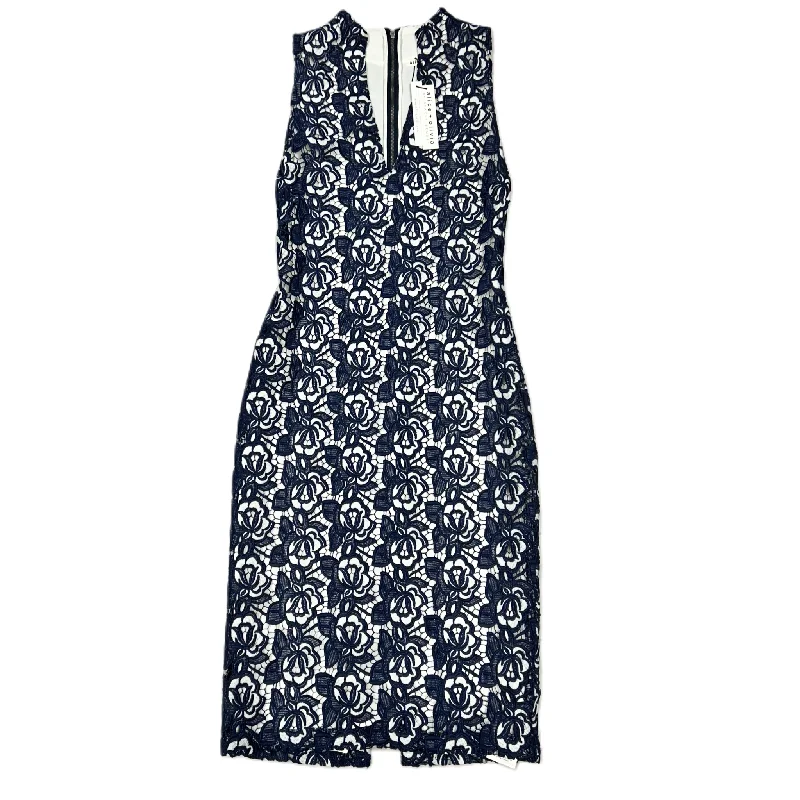 statement dressDress Designer By Alice + Olivia In Blue & White, Size: M