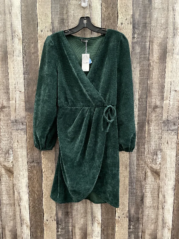 cocktail dressDress Casual Short By Cme In Green, Size: M