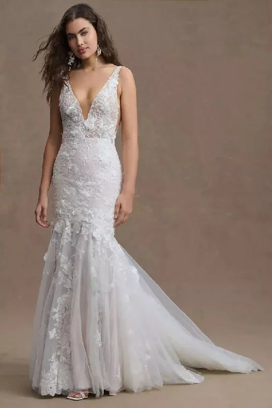 modern dressWtoo Elora Gown