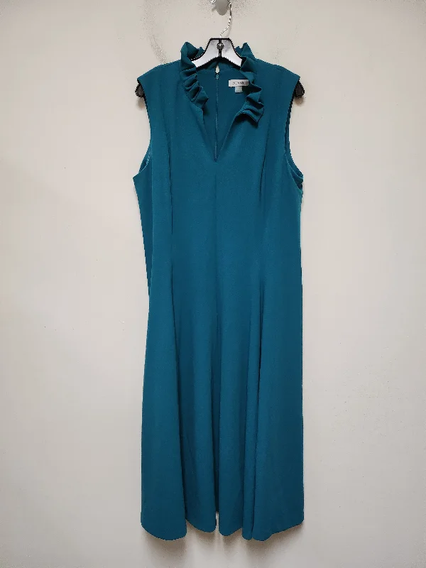 sleek midi dressDress Casual Midi By Calvin Klein In Green, Size: Xl