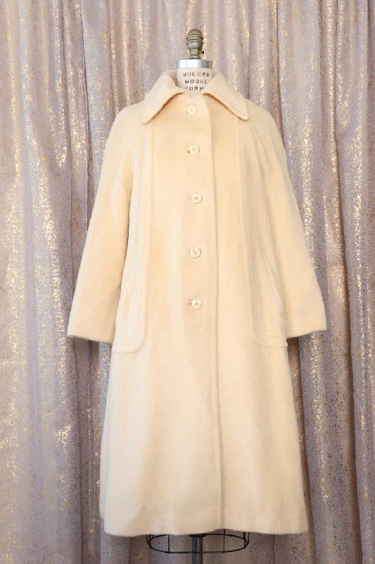 padded coatFrench Vanilla Mohair Flare Coat M/L