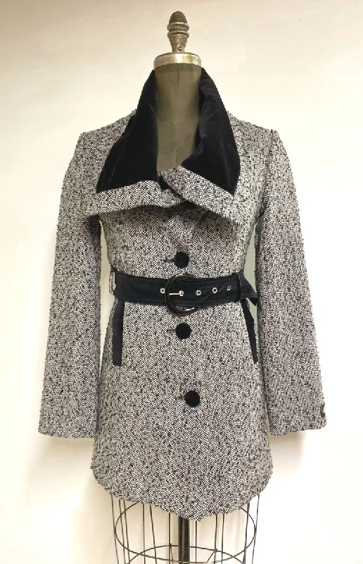 trendy jacketTegan Coat - 100% Pure Virgin Merino Wool - Tweed